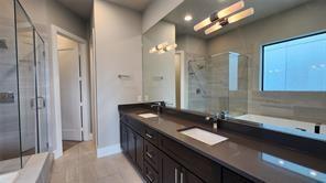 5713 Larkin St in Houston, TX - Building Photo - Building Photo