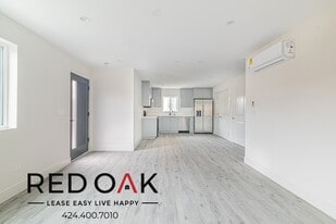 11512 Oxford Ave in Hawthorne, CA - Building Photo