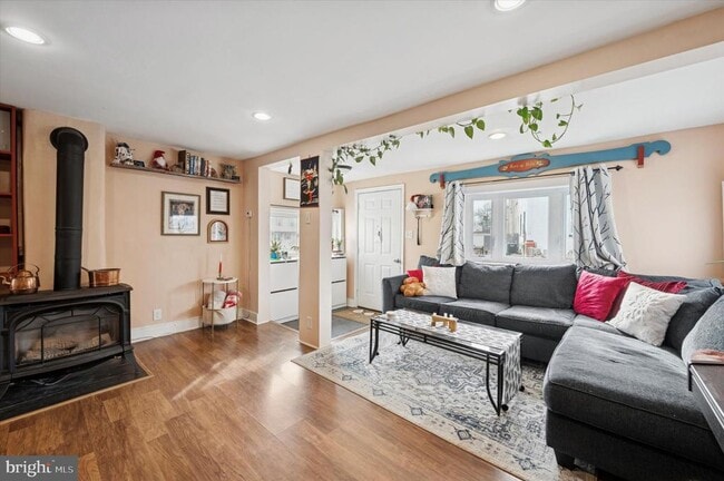 property at 407 Emerald St