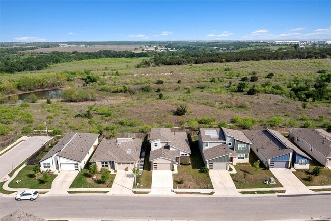13609 Baileyfield Dr in Pflugerville, TX - Building Photo - Building Photo