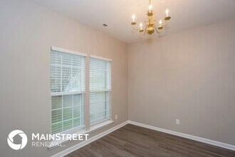 12013 Cheviott Hill Ln in Charlotte, NC - Foto de edificio - Building Photo