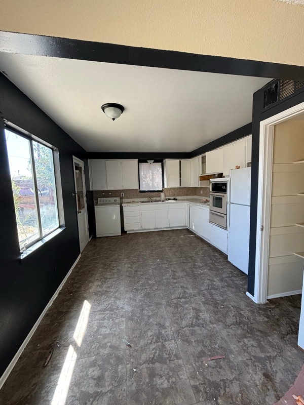 5229 Mountain View Dr in Las Vegas, NV - Building Photo - Building Photo