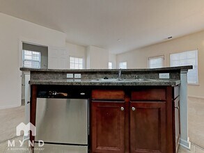 2307 Crosscut Dr in Charlotte, NC - Building Photo - Building Photo