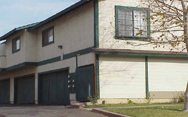 1431 Elma Ct in Ontario, CA - Building Photo