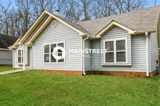6107 Martin Lake Rd in Charlotte, NC - Building Photo - Building Photo