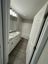 2156 W 45th St in Jacksonville, FL - Building Photo - Building Photo