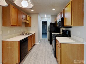 220 Osmanthus Way in Canton, GA - Building Photo - Building Photo