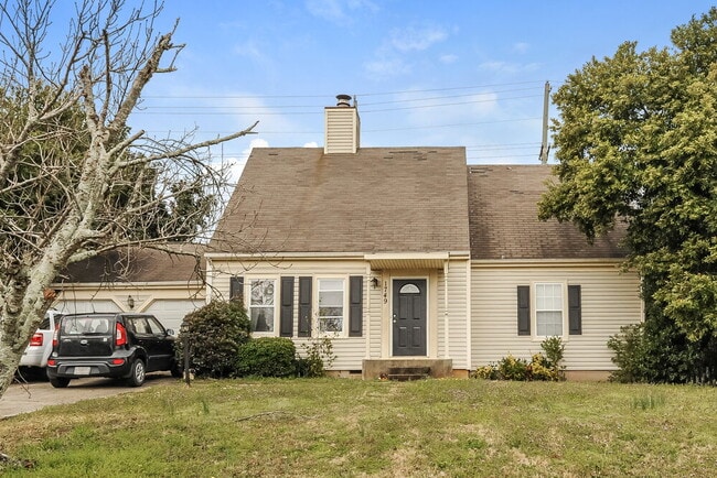 1749 Bridgestone Cir