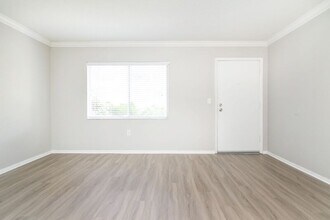 131 Water Front Way in Altamonte Springs, FL - Building Photo - Building Photo