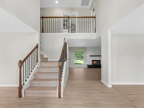 1227 Lake Estates Ct in Sugar Land, TX - Building Photo - Building Photo