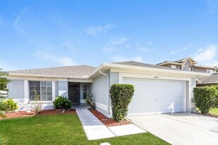 11839 Brenford Crest Dr in Riverview, FL - Building Photo