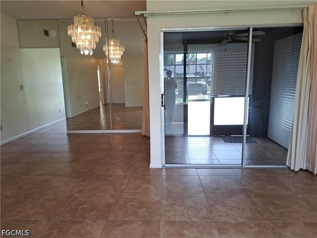 property at 10525 Putnam Ct