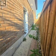 45 Fletcher Rd in Hamilton, ON - Building Photo - Building Photo
