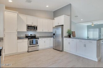 10032 N 8th Ave in Phoenix, AZ - Building Photo - Building Photo