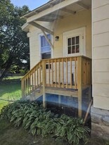 212 State St in Marinette, WI - Building Photo