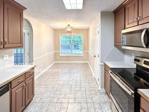 1424 Snow Hill Dr in Lawrenceville, GA - Building Photo - Building Photo