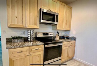 512 N Grande Ave in Tucson, AZ - Building Photo - Building Photo