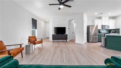9228 Lonesome Oak Drive in Temple, TX - Building Photo - Building Photo