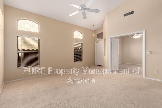 10652 W Coronado Rd in Avondale, AZ - Building Photo - Building Photo