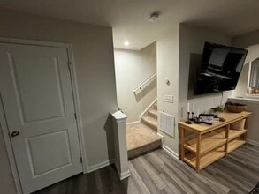 30 High Pne Trl in Greenville, SC - Foto de edificio - Building Photo