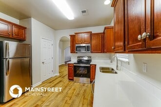 5020 Kelly Creek St, Unit 7 in Moody, AL - Foto de edificio - Building Photo