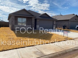 7733 96th St in Lubbock, TX - Building Photo