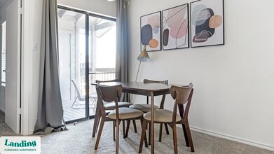 1071 Clayton Ln, Unit M0118 in Austin, TX - Building Photo - Building Photo