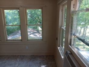 112 E Nelson St in Longview, TX - Building Photo - Building Photo