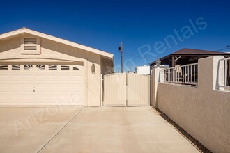 3677 Tarpon Plaza in Lake Havasu City, AZ - Building Photo - Building Photo