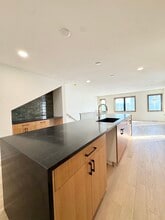 537 E 19th St in Kansas City, MO - Foto de edificio - Building Photo