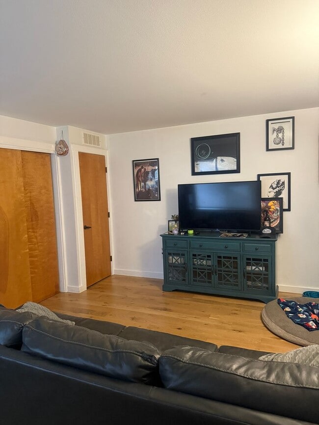 220 Homestead Rd in Victor, ID - Building Photo - Building Photo