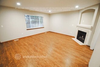 10019 3rd St NE in Lake Stevens, WA - Foto de edificio - Building Photo