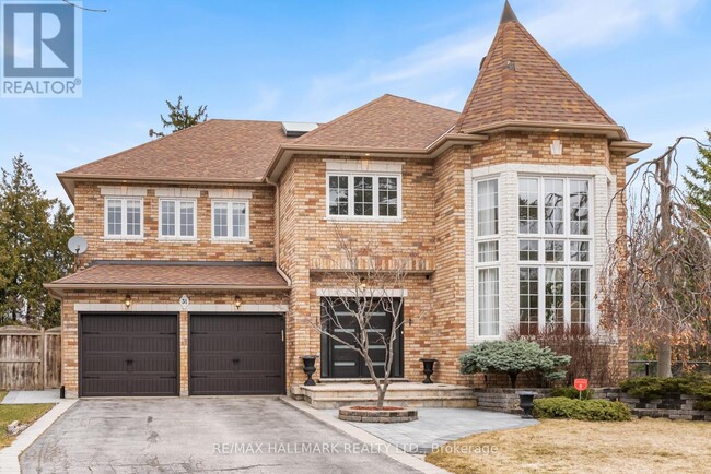 31 Marinucci Ct in Richmond Hill, ON - Building Photo - Building Photo