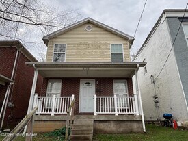2122 W Jefferson St in Louisville, KY - Building Photo
