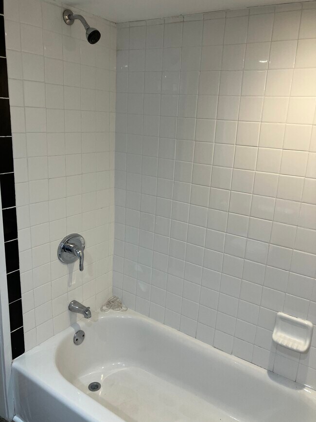 100 Island Ave in Chattanooga, TN - Building Photo - Building Photo