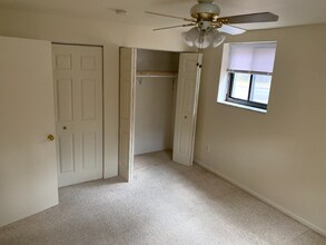 760 5th Ave-Unit -1 in East Mckeesport, PA - Foto de edificio - Building Photo