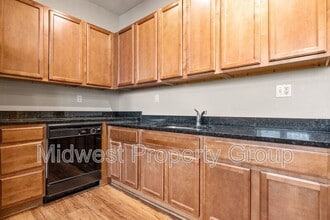 4244 Chouteau Ave in St. Louis, MO - Building Photo - Building Photo