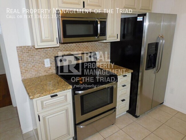 1104 Madison Ave in Winston-Salem, NC - Building Photo - Building Photo