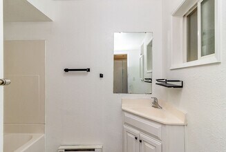 6512 135th Ave SE in Snohomish, WA - Building Photo - Building Photo