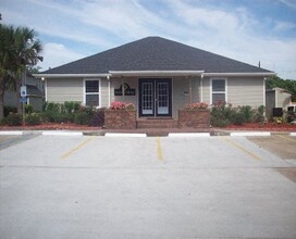 Belmont Village in Gretna, LA - Building Photo - Building Photo