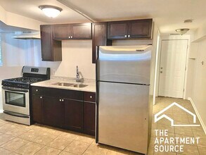 4011 S Calumet Ave, Unit G in Chicago, IL - Foto de edificio - Building Photo