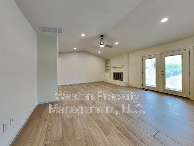 8708 Cord Ave in Oklahoma City, OK - Building Photo - Building Photo