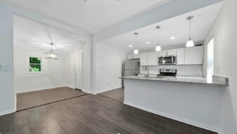 113 Park Ave SE in Atlanta, GA - Building Photo