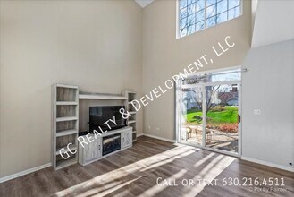 2864 Rutland Cir in Naperville, IL - Building Photo - Building Photo