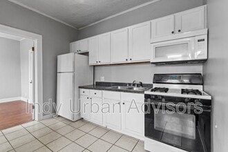 2527 Shelby St in Indianapolis, IN - Building Photo - Building Photo