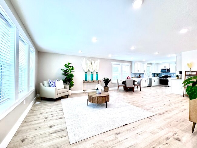 property at 3217 E Reynard Ln