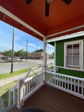 3826 Avenue M 1/2 in Galveston, TX - Building Photo - Building Photo