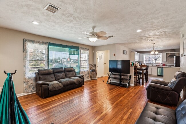 property at 1301 Oaks Dr