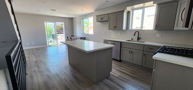 property at 1236 Normandie Ave