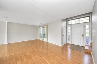 3007 Cotter Lake Cir in Missouri City, TX - Building Photo - Building Photo